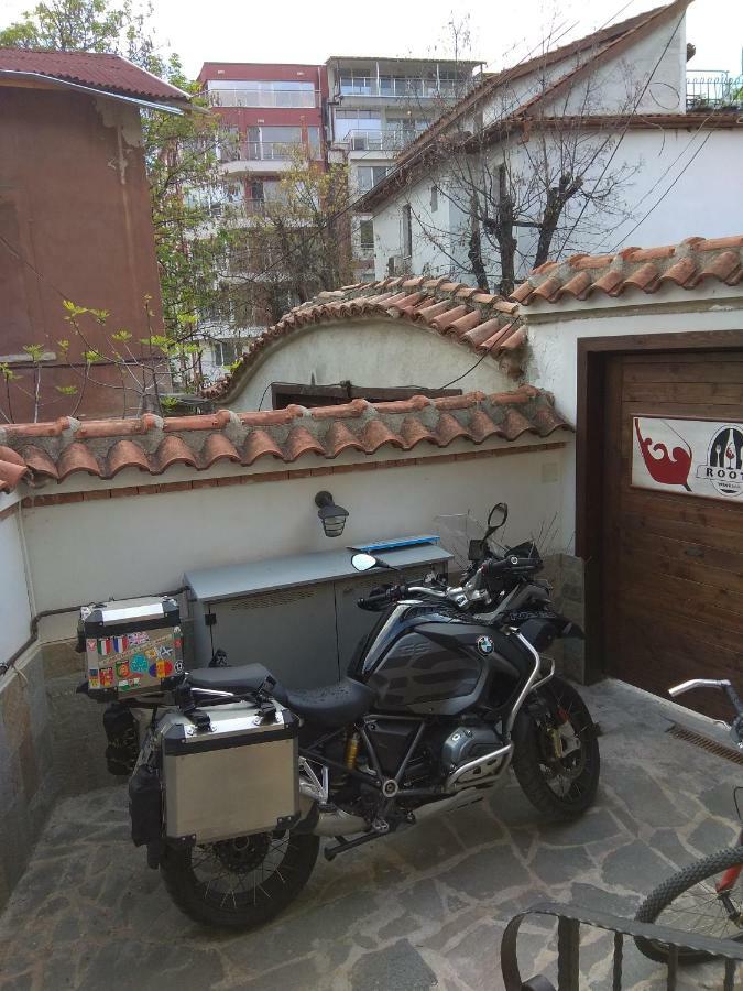 Roots Hotel And Wine Bar 普罗夫迪夫 外观 照片